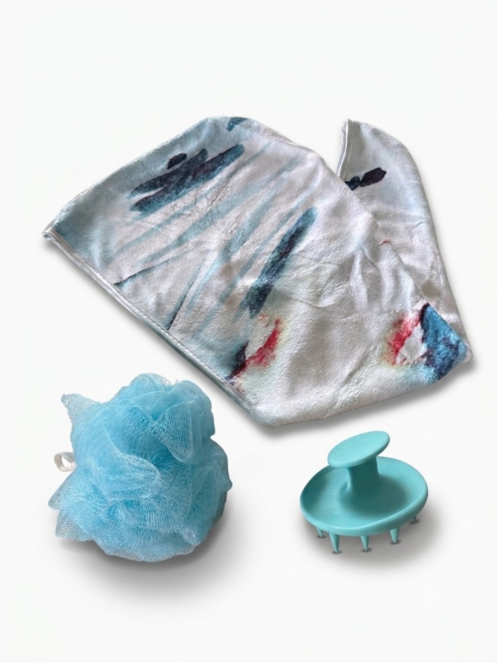Revive Beauty 4-Piece Set with Bag, Hair Turban, Scalp Massager, Shower Poof NWT - Picture 3 of 3